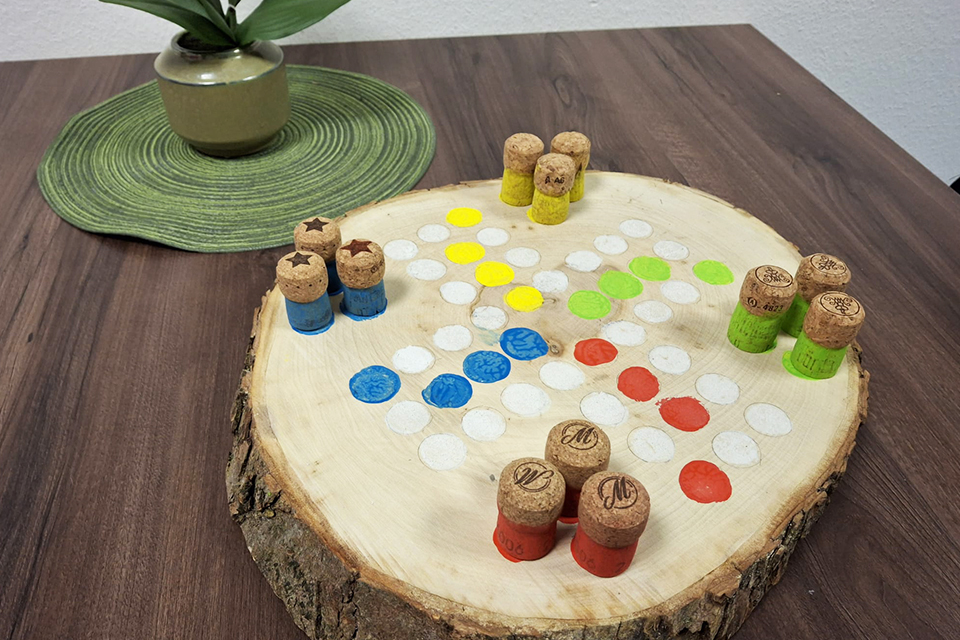 DRK Tagewerk - Spielfeld basteln