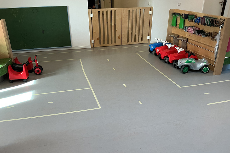 DRK Kita Taka-Tuka-Land - Flurgestaltung DRK Kita Taka-Tuka-Land - Flurgestaltung